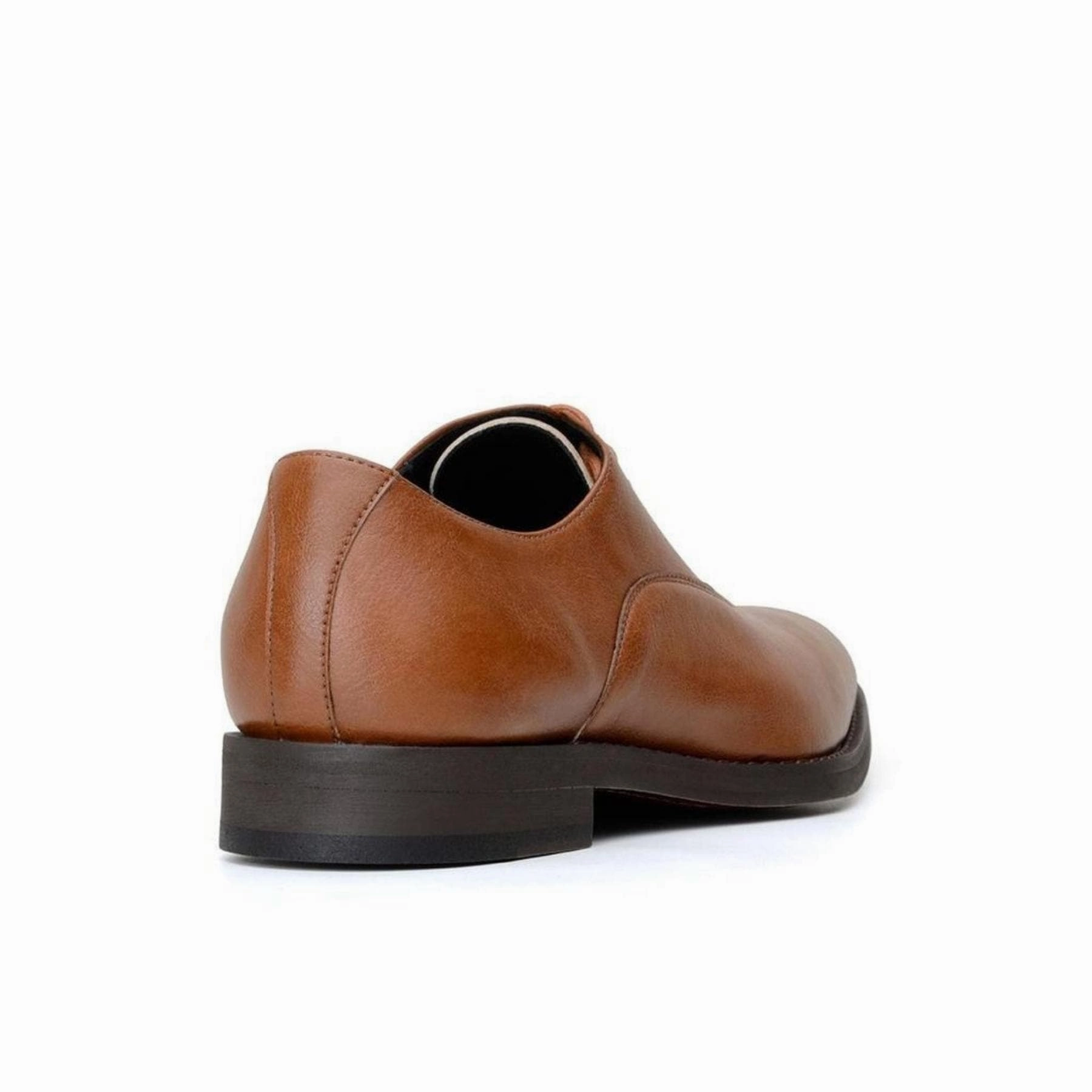 'Executive' classic oxford in high-quality vegan leather by Brave Gentleman - tan Best Wingtip Oxfords