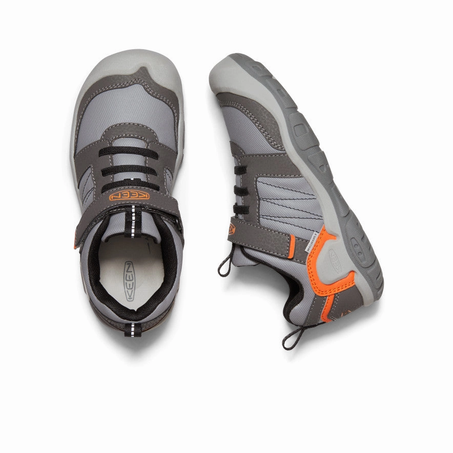 Sean Mccoll Climbing Shoes Big Kids' Knotch Peak Sneaker  |  Magnet/Safety Orange