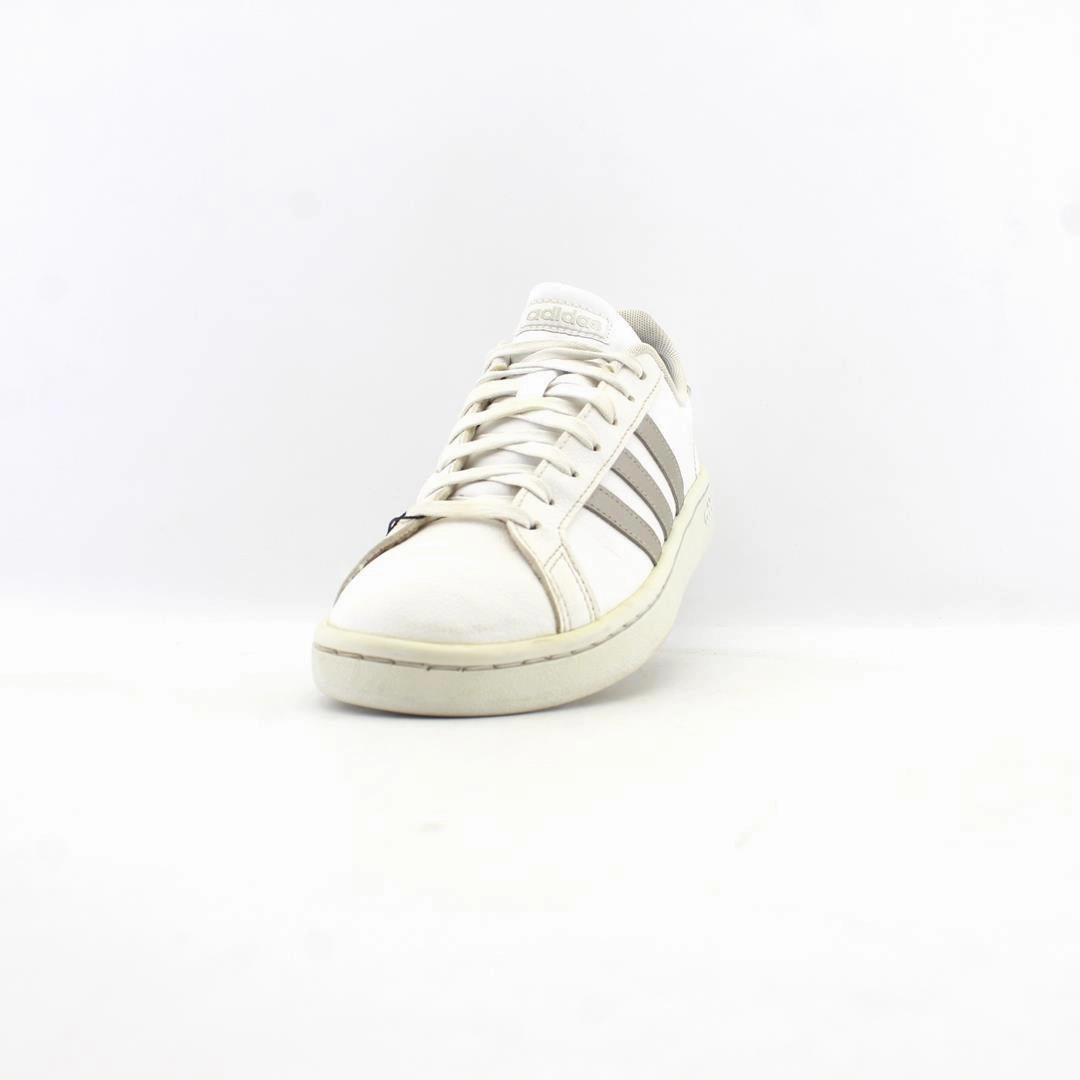 ADIDAS . Cheap Business Casual Shoes