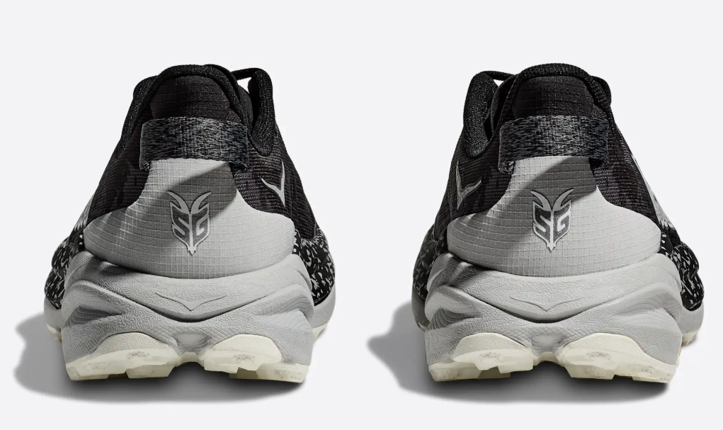 Trail Shoes With Support Hoka | Speedgoat 6 | Men's | Black/Stardust