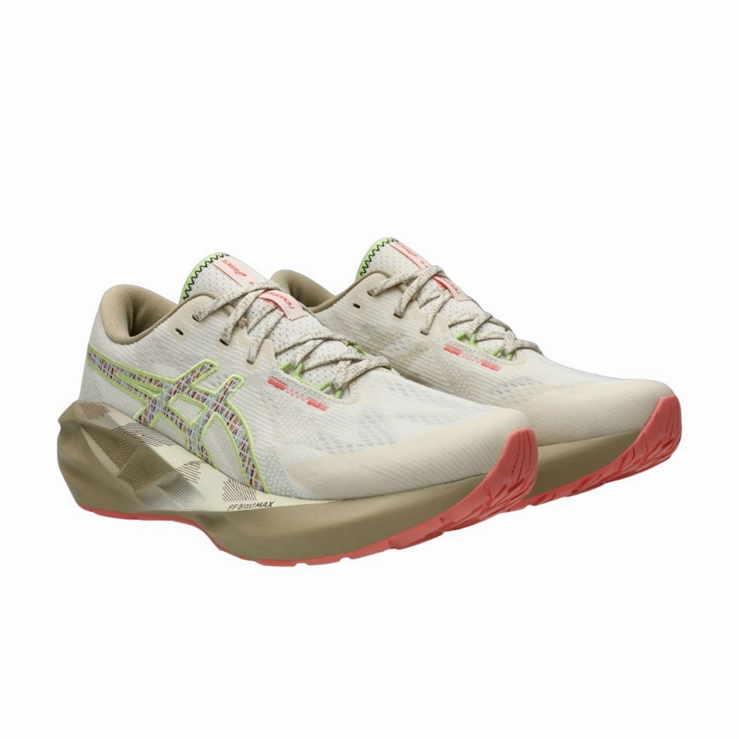 Asics Jolt 5 Running Shoes asics Novablast 5 TR Women's Running Shoes