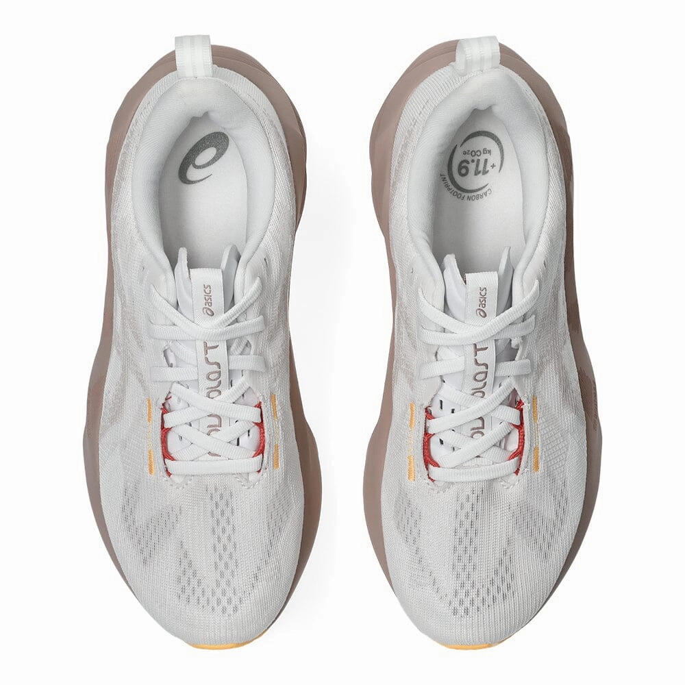 Asics Women's Novablast 5