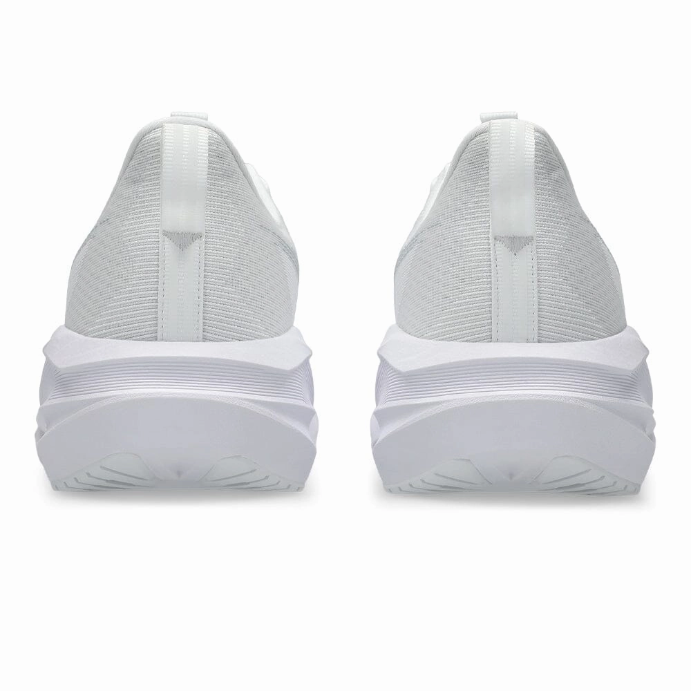 Asics Women's Novablast 5