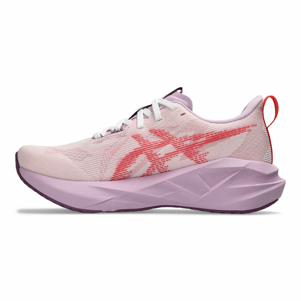 Asics Women's Novablast 5