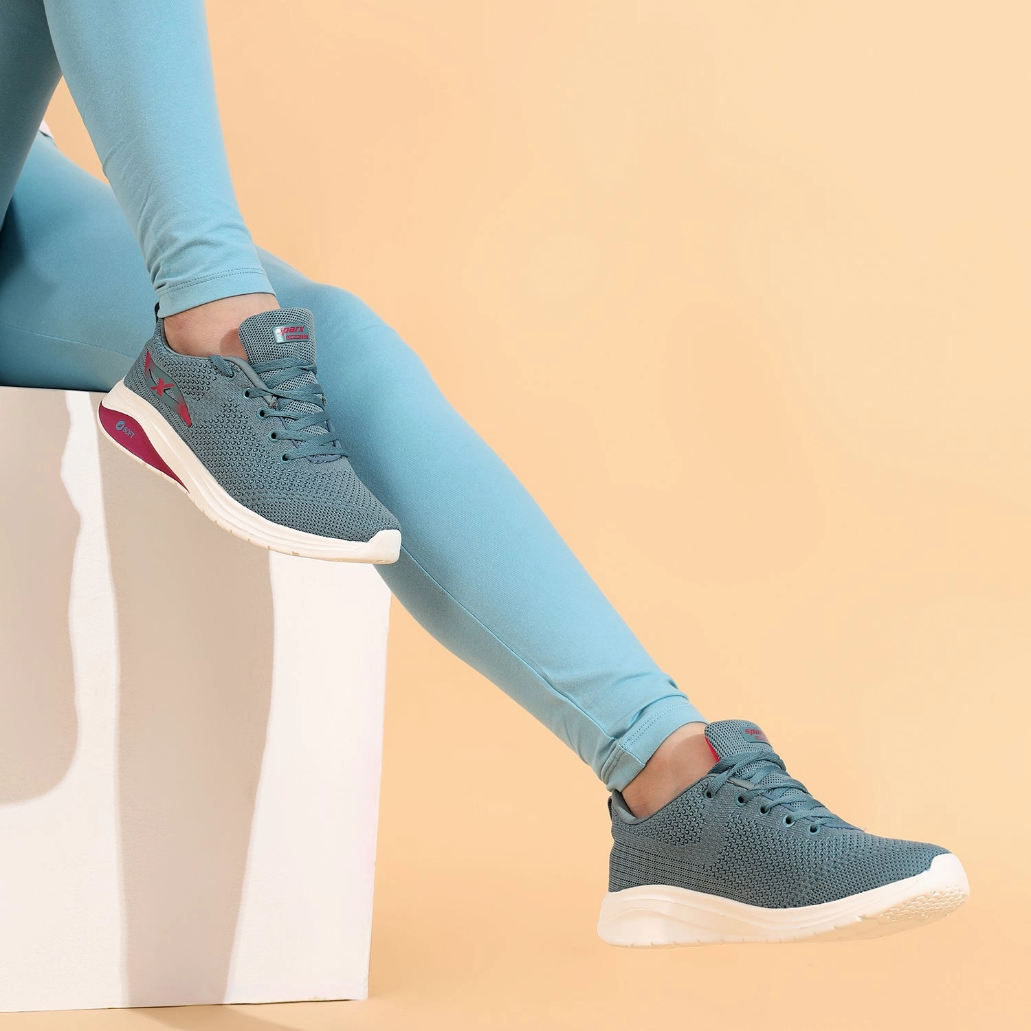 Climbing Wall Shoes Athleisure Shoes for Women SL 270