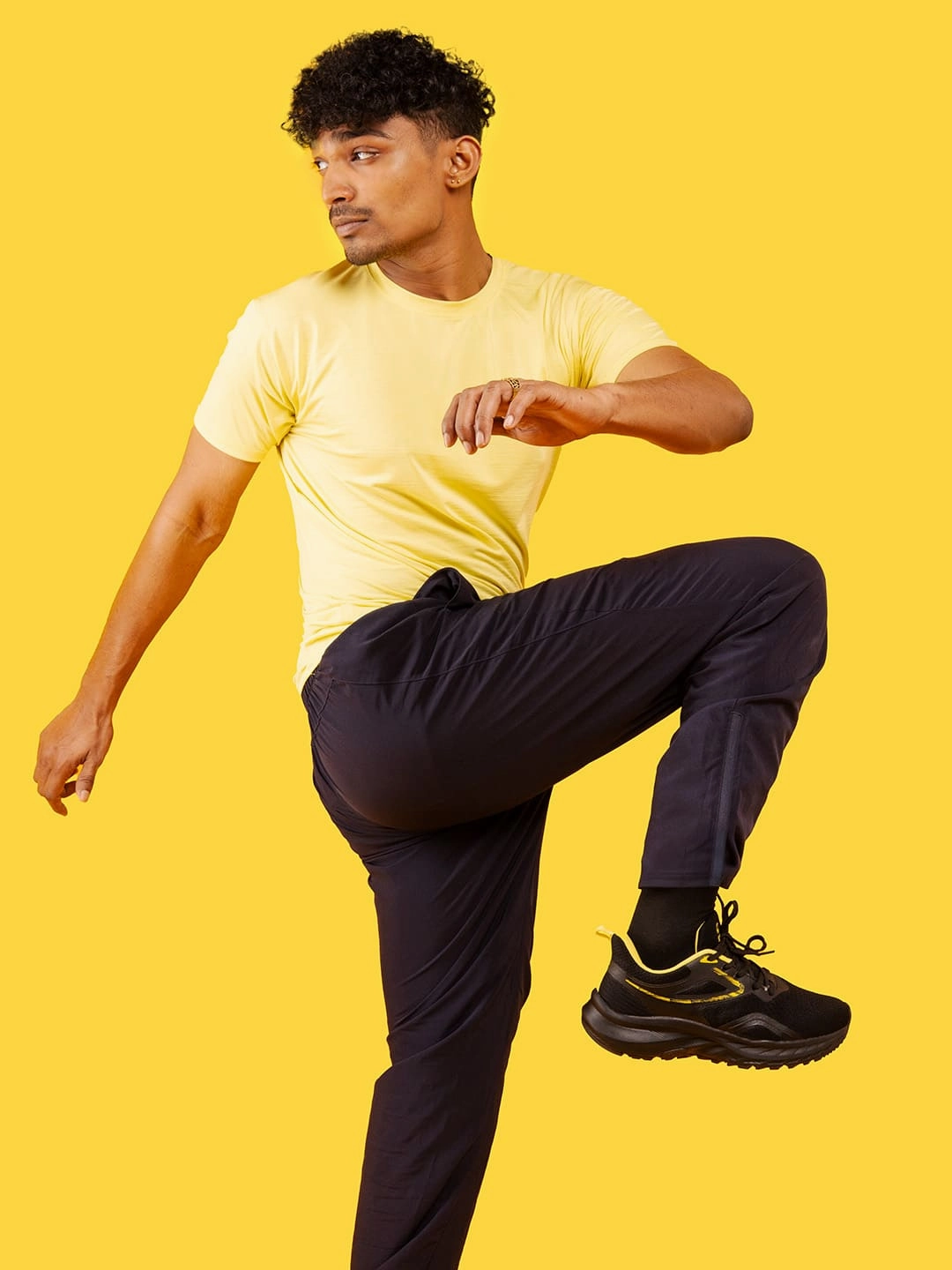 Climbing Shoes Buyers Guide Bacca Bucci STRATOS  Athleisure Trail Shoes