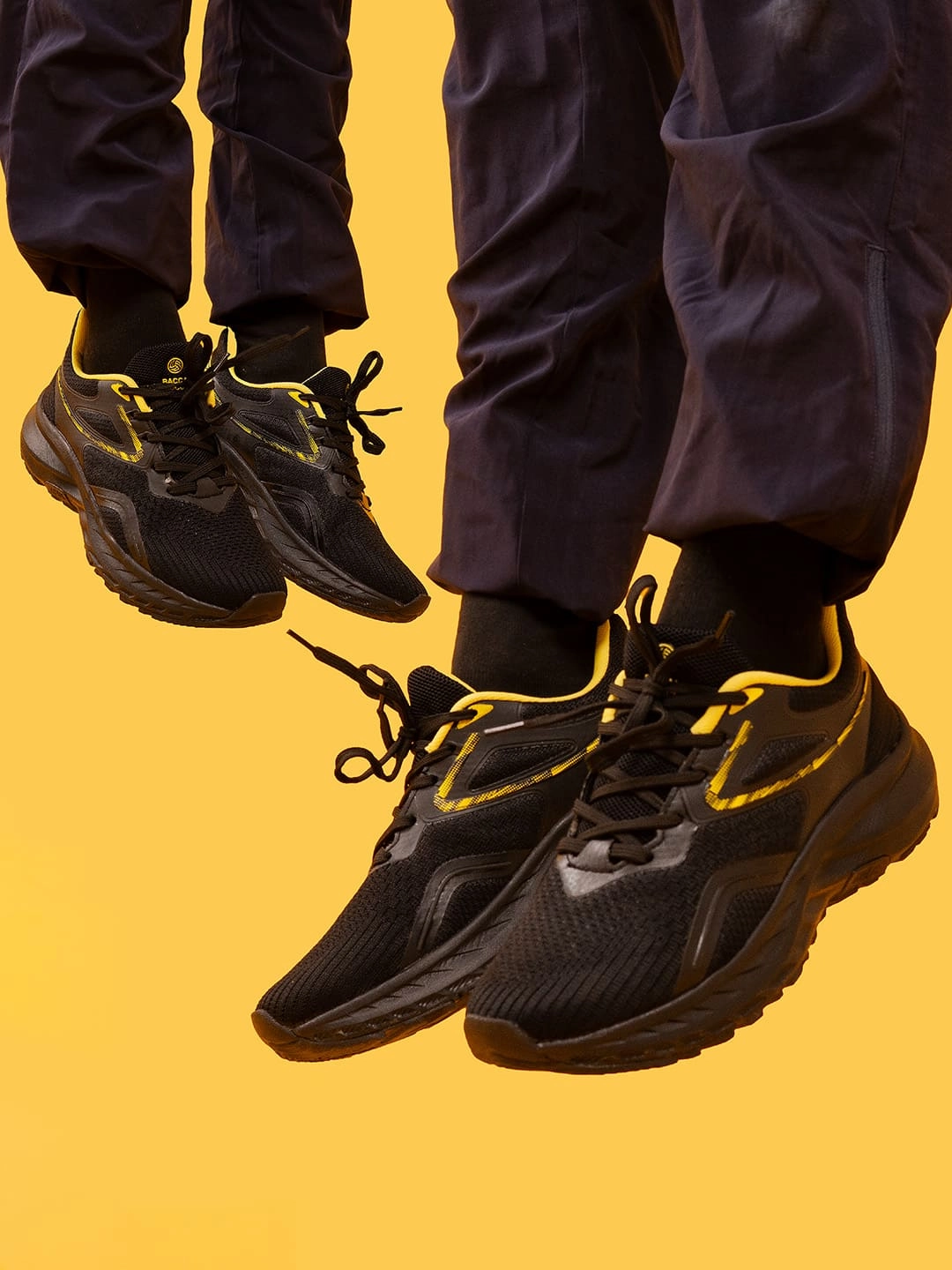 Rock Climbing Shoes Size 2 Bacca Bucci STRATOS  Athleisure Trail Shoes