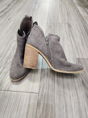 Fluffy Fur Boots Boots Ankle Heels By Madden Girl In Brown & Tan, Size: 9.5