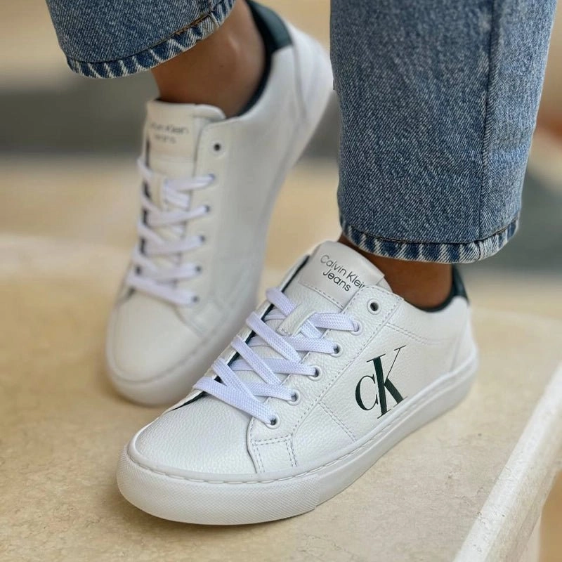 Climbing Shoes 8.5 CALVIN KLEIN CELBI WOMEN SHOES