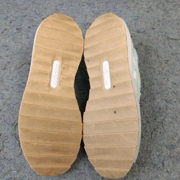 Clearance Climbing Shoes Canada ADIDAS RETRORUN WOMEN SHOES GZ5350