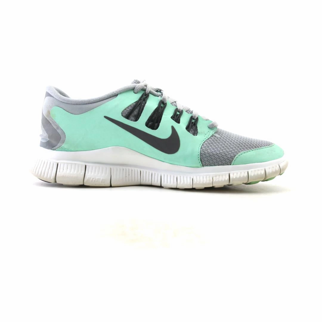 Nike Volleyball Court Shoes NIKE FREE 5.0