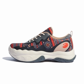 Restart the Game Catalonia III Women Climbing Magazine Climbing Shoes