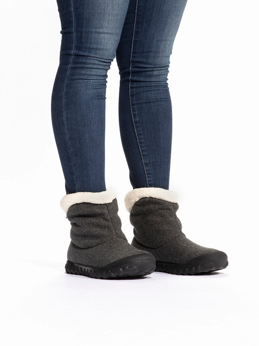 Wide Waterproof Trail Running Shoes BOGS WOMEN'S B MOC II