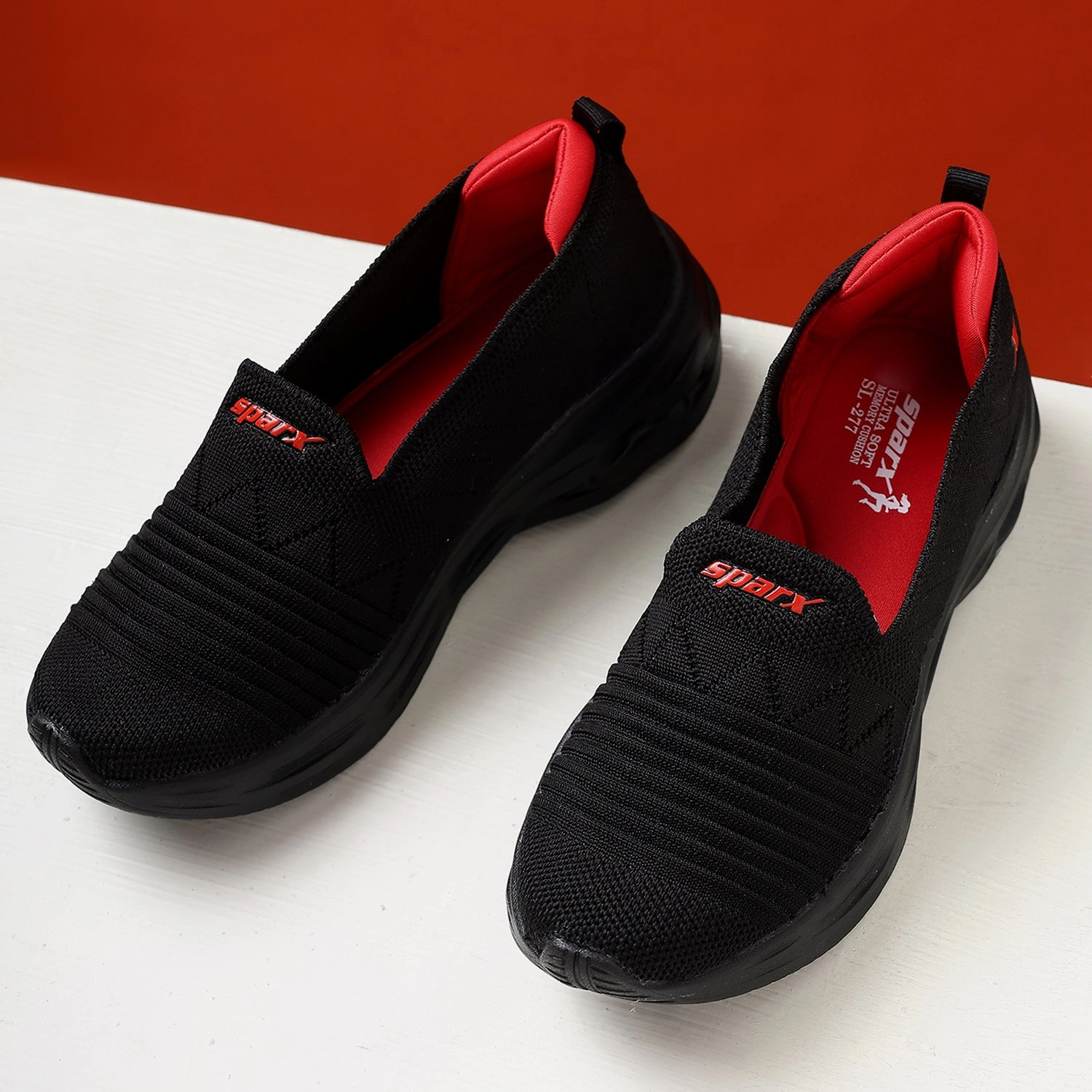 Athleisure Shoes for Women SL 277 Climbing Shoes Heel Too Big