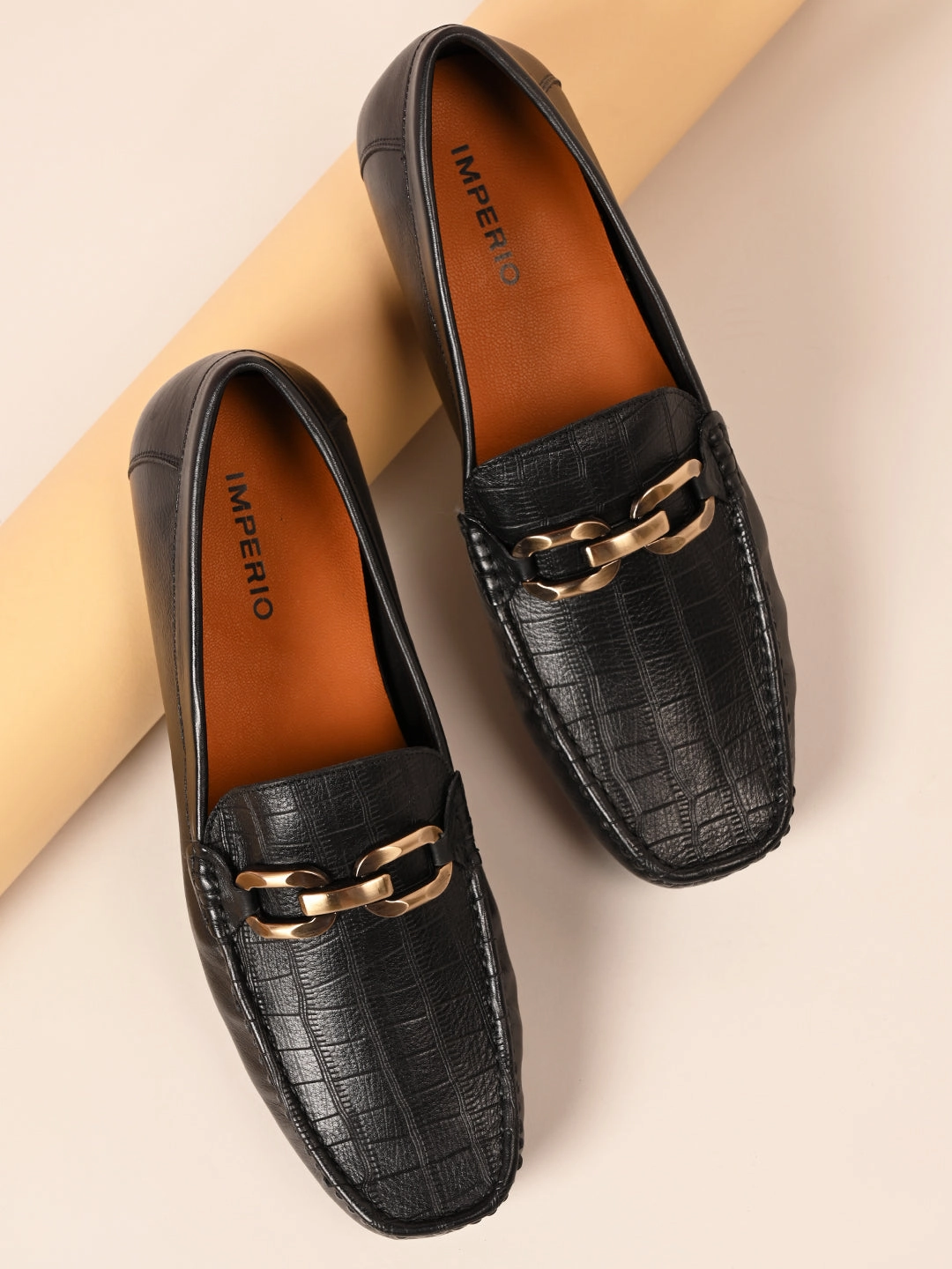 Loafers Memory Foam Imperio By Regal Black Men Textured Leather Casual Loafer