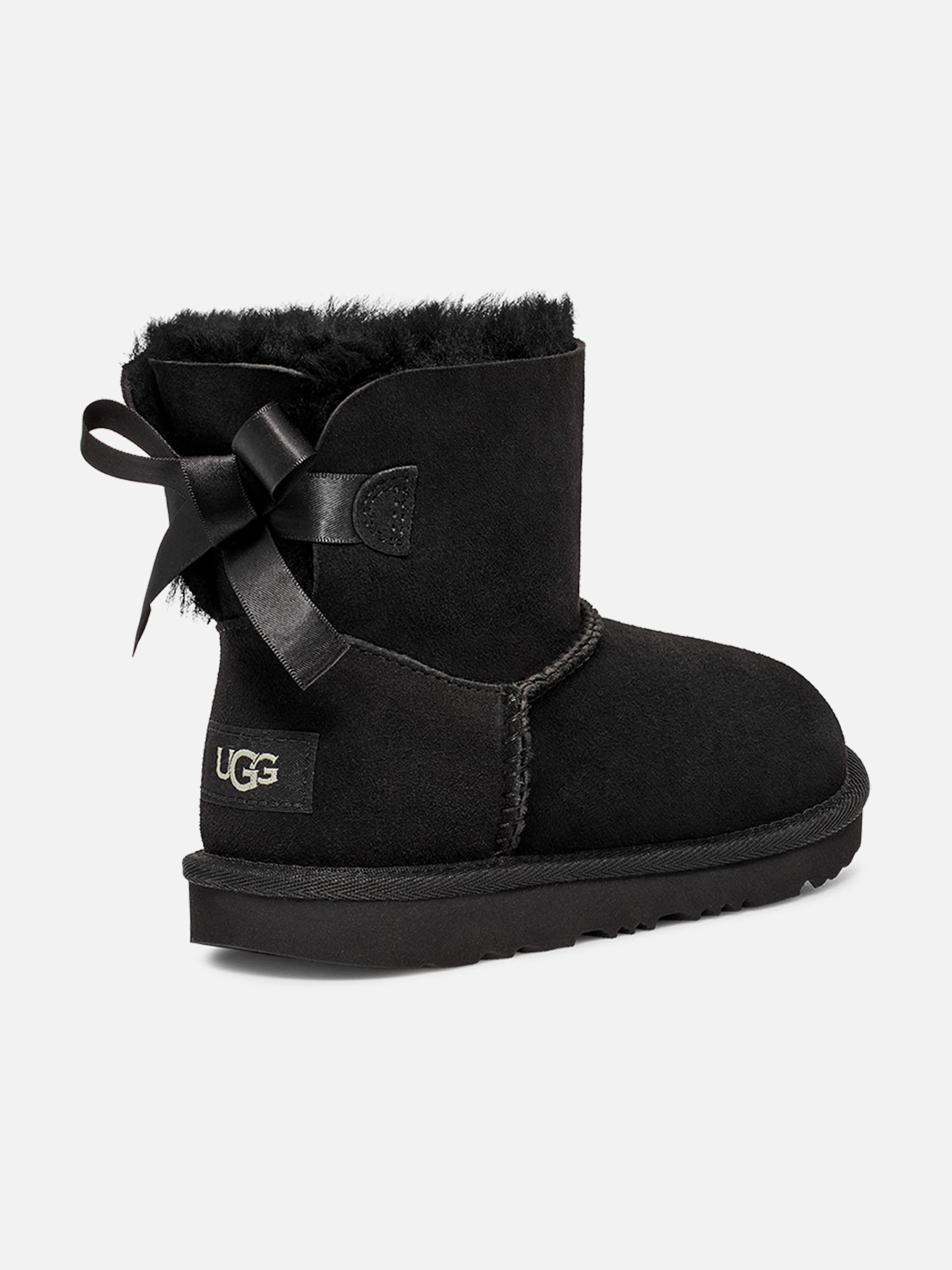 Boots With Fur Inside UGG Girls Mini Bailey Bow II Boots in Black