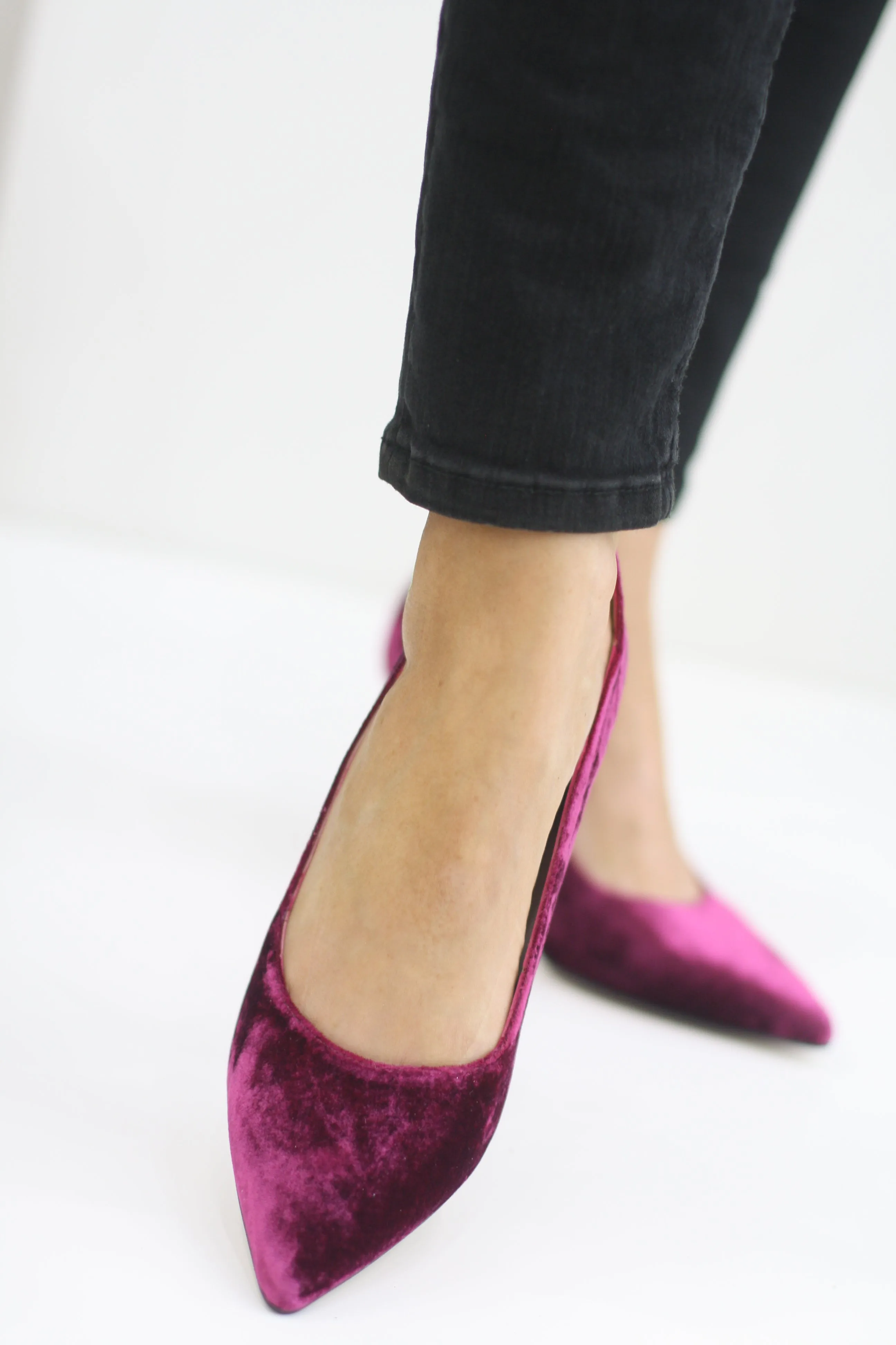 6 Inch High Heel Shoes MARIAN 2715 BURGUNDY CRUSHED VELVET HEELS