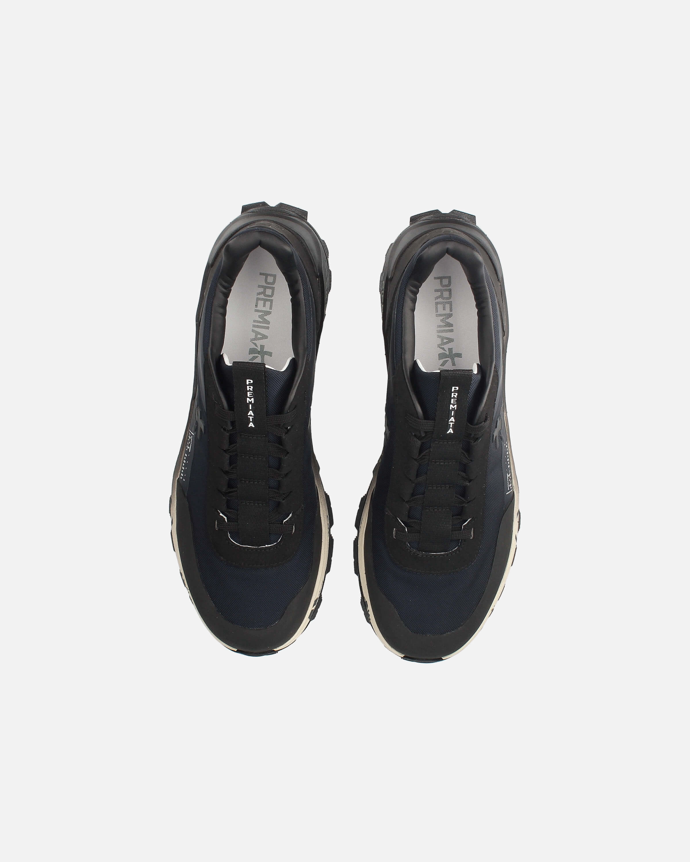 Hiking Shoes Low Top Devin 435