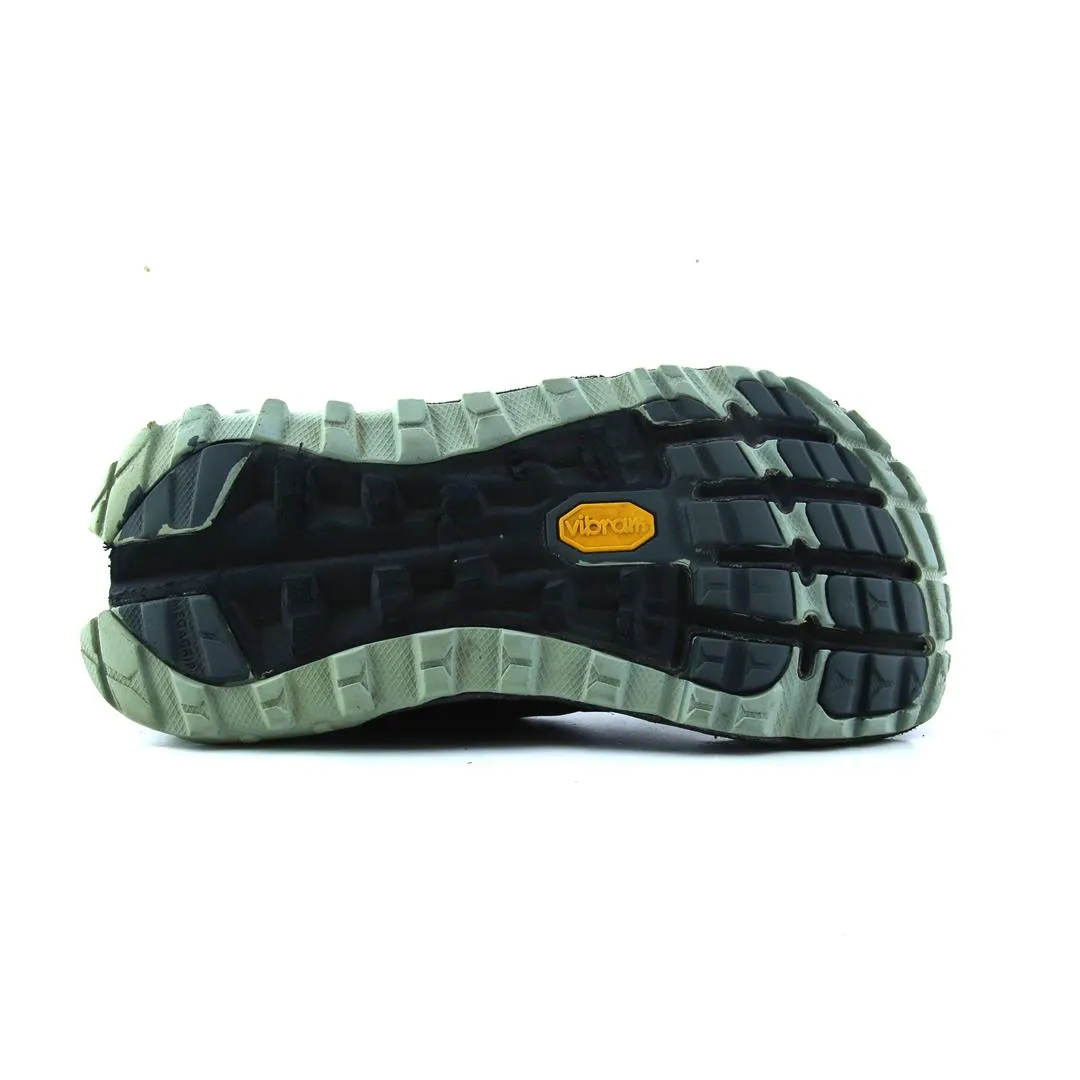 Best Winter Hiking Shoes ALTRA OLYMPUS 4.0