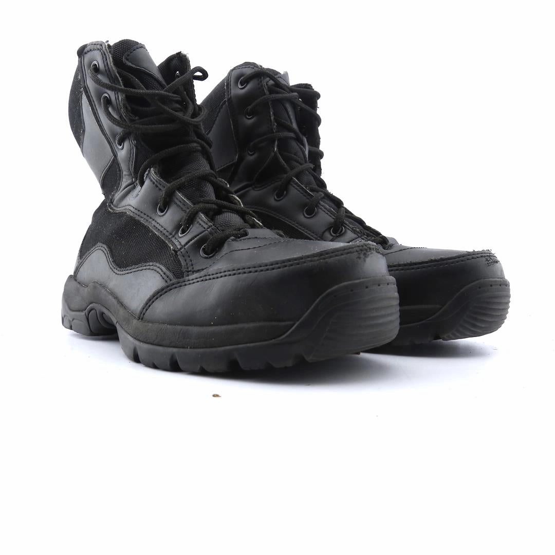 Hiking Shoes You Can Wear To Dinner INTERCEPTOR .