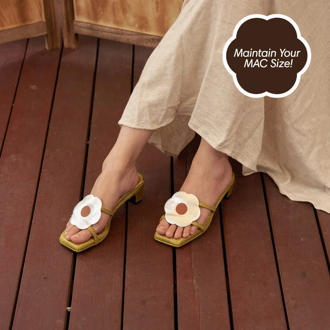 High Heel Keychain Lady Hana Heels in Green & Silver Cheongsam