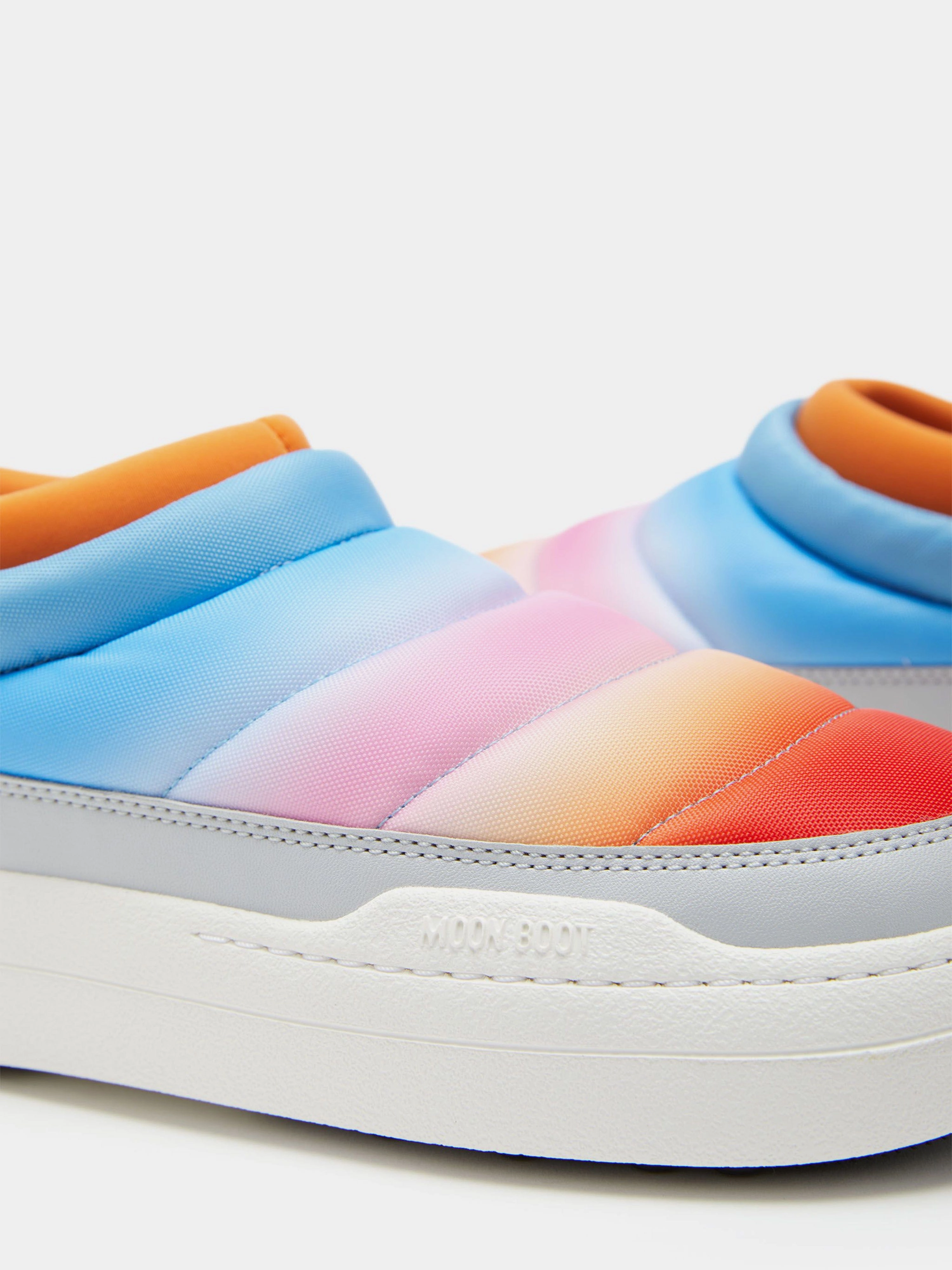 Moon Boot Girls Park Soft Sunrise Shoes in Multicolour Step On Snowboard Boots