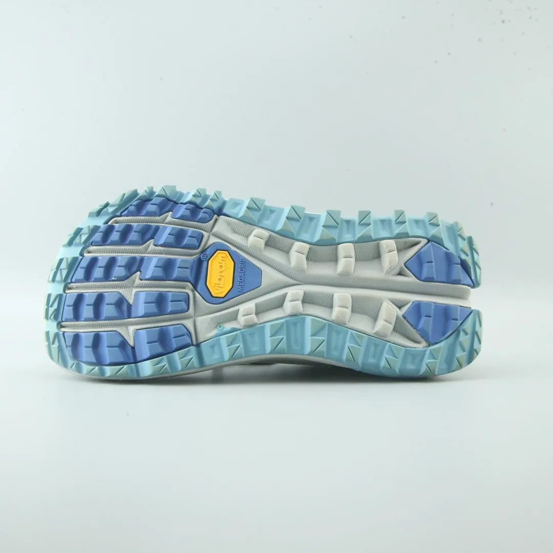 ALTRA OLYMPUS 5 Best Hiking Shoes For Water Crossing