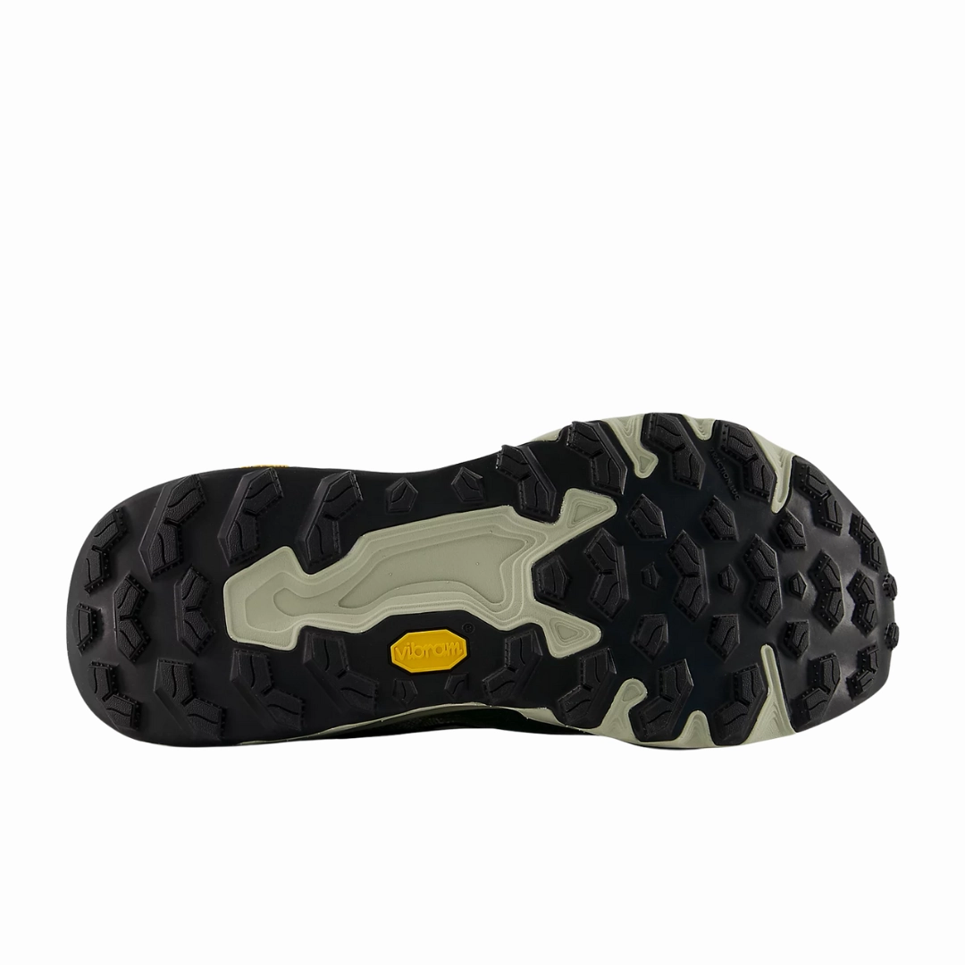 Hiking Shoes Or Trail Running Shoes New Balance Mens Fresh Foam X Hierro v9 (WIDE) - Trail