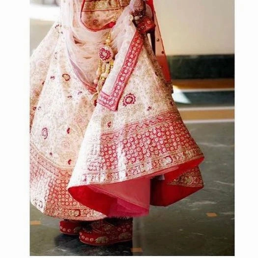 High Heel Jungle Tights Nigaar Pink Bridal Block Heels with Golden Embroidery for Weddings