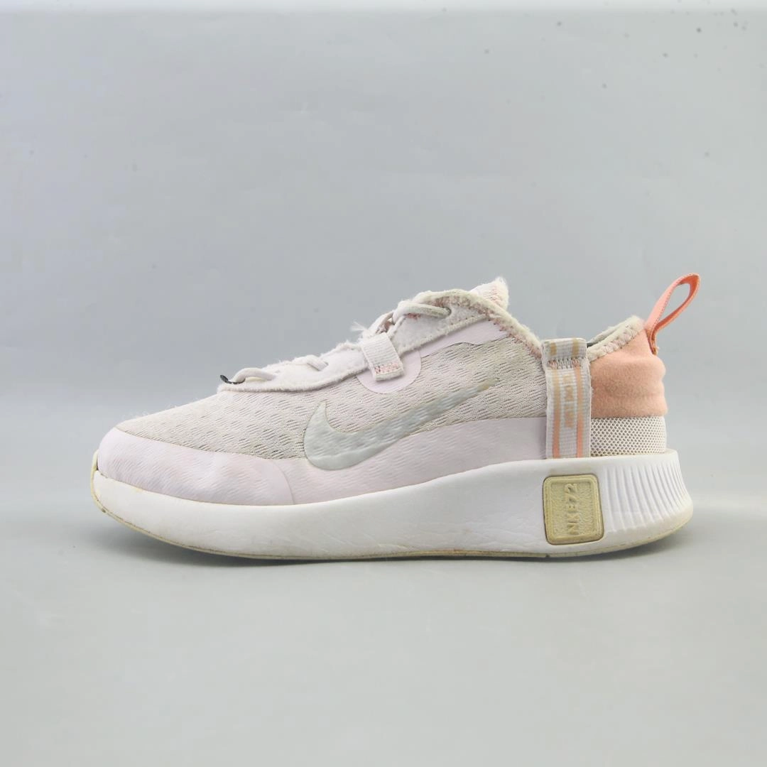 Vintage Nike Air Shoes NIKE REPOSTO