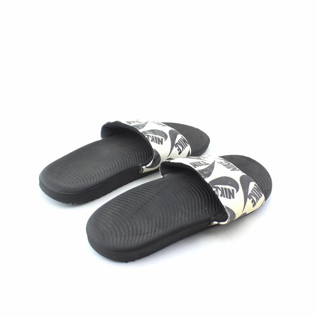 NIKE KAWA Nike Vomero Running Shoes