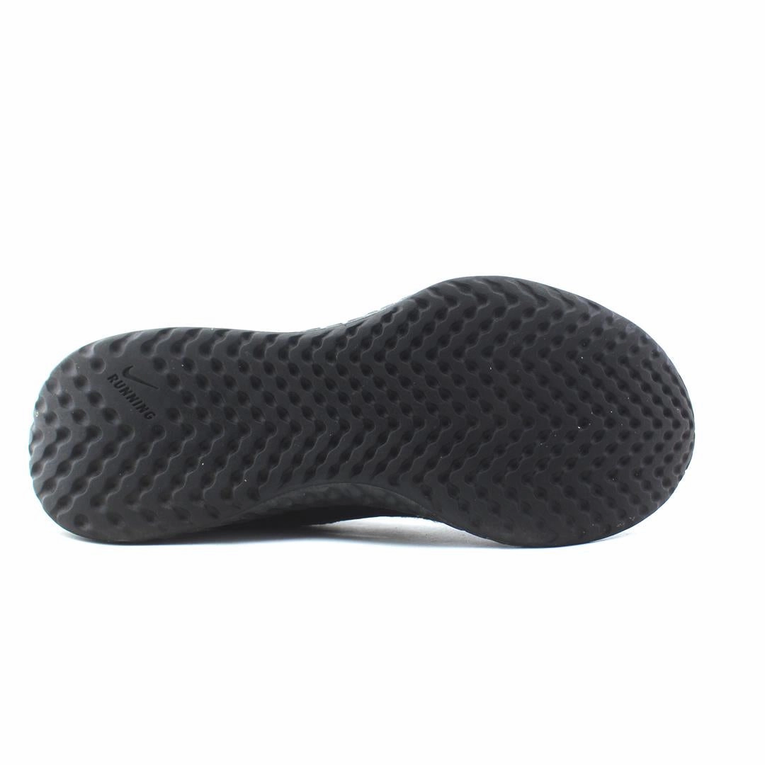 NIKE REVOLUTION 5 Diamond Turf Nike Shoes