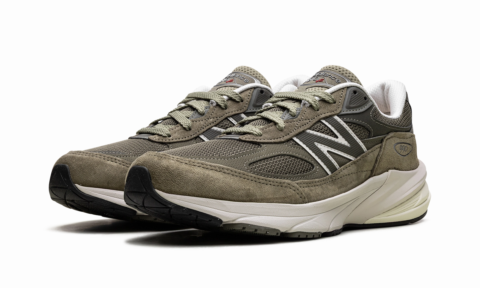 990v6 "True Camo" Glitter New Balance Shoes