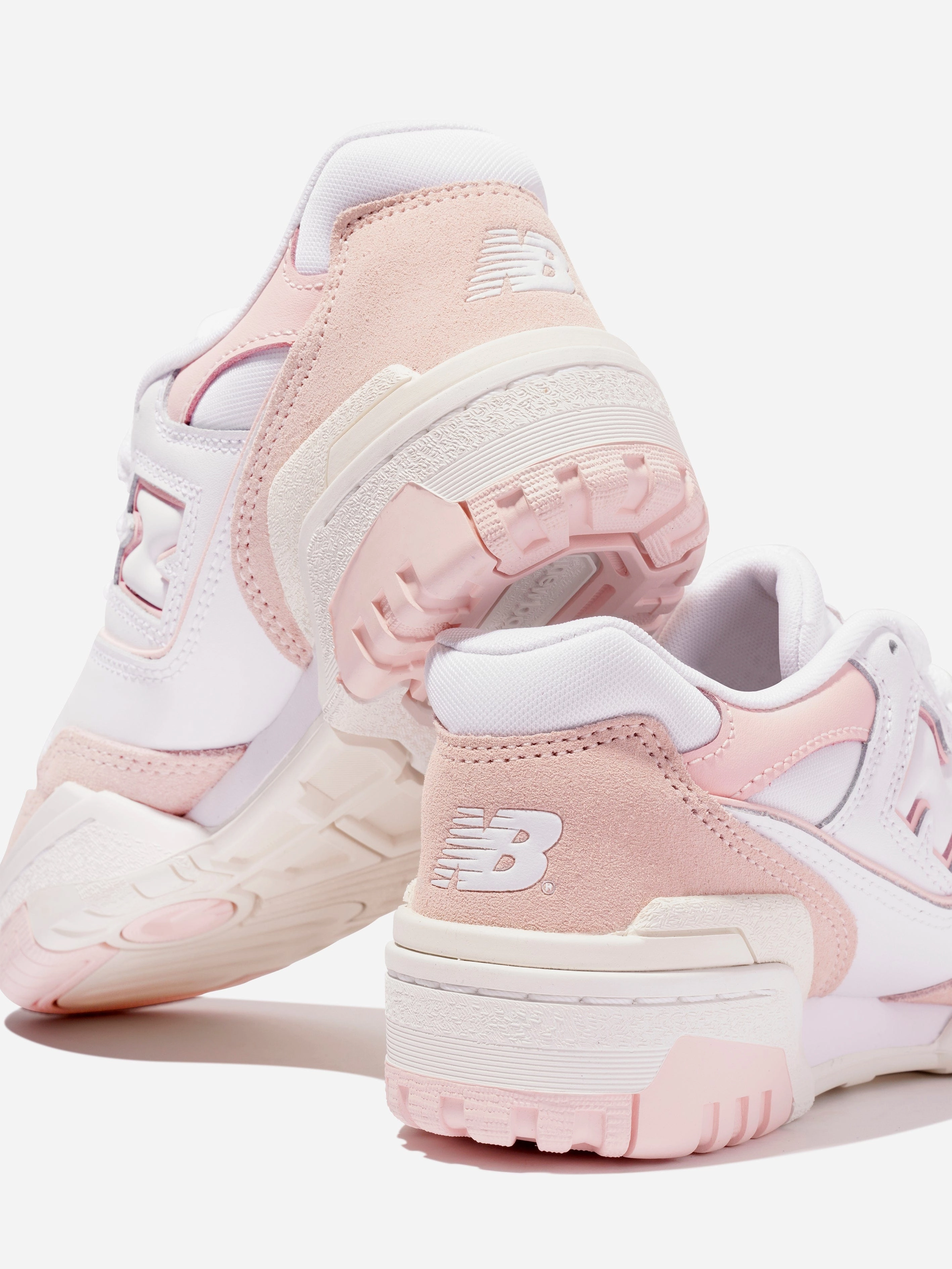 Basketball Shoes With The Best Traction On Dusty Courts New Balance Girls 550 Logo Trainers in Pink