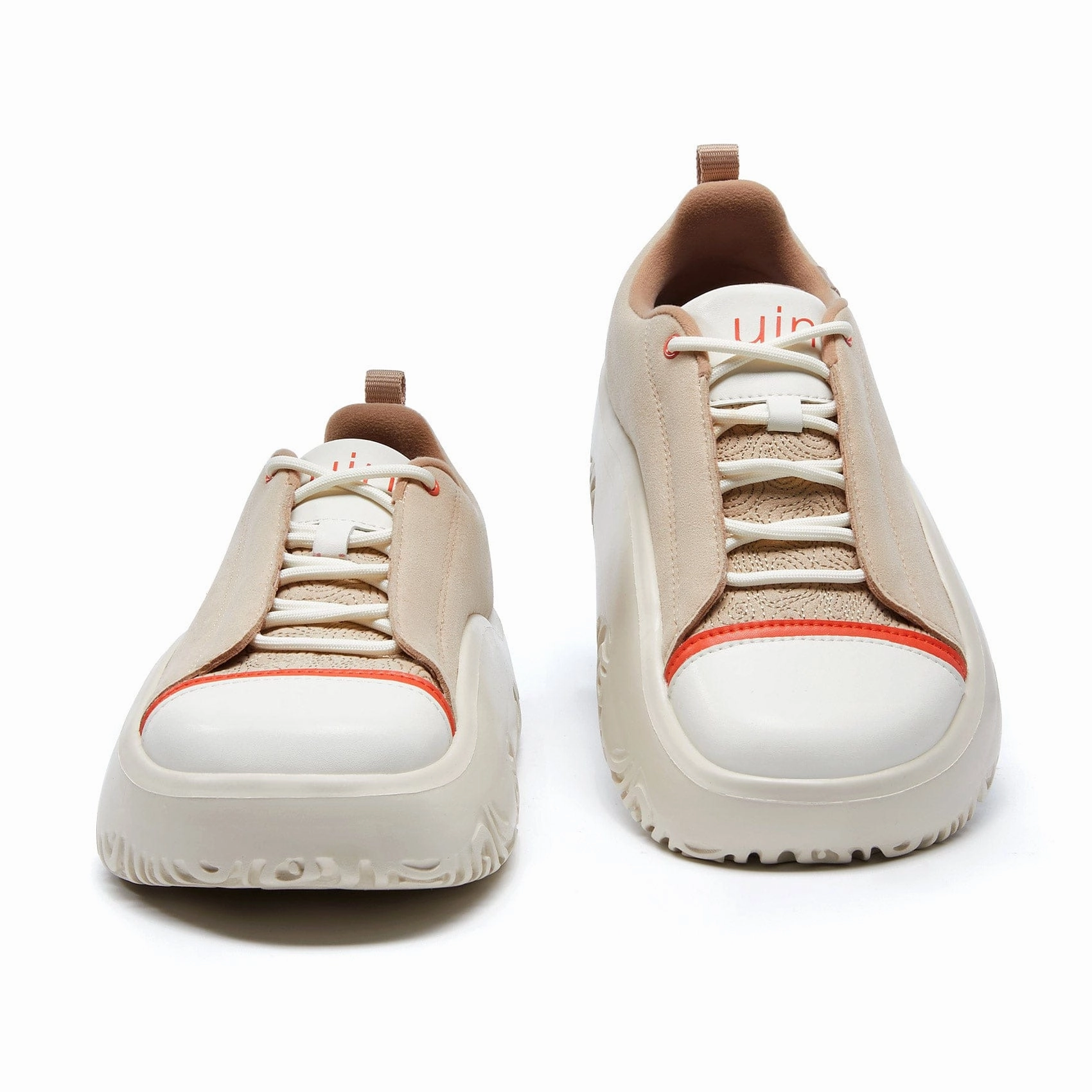 Light Khaki Vigo II Women Shoe With Climb On The Tonuge