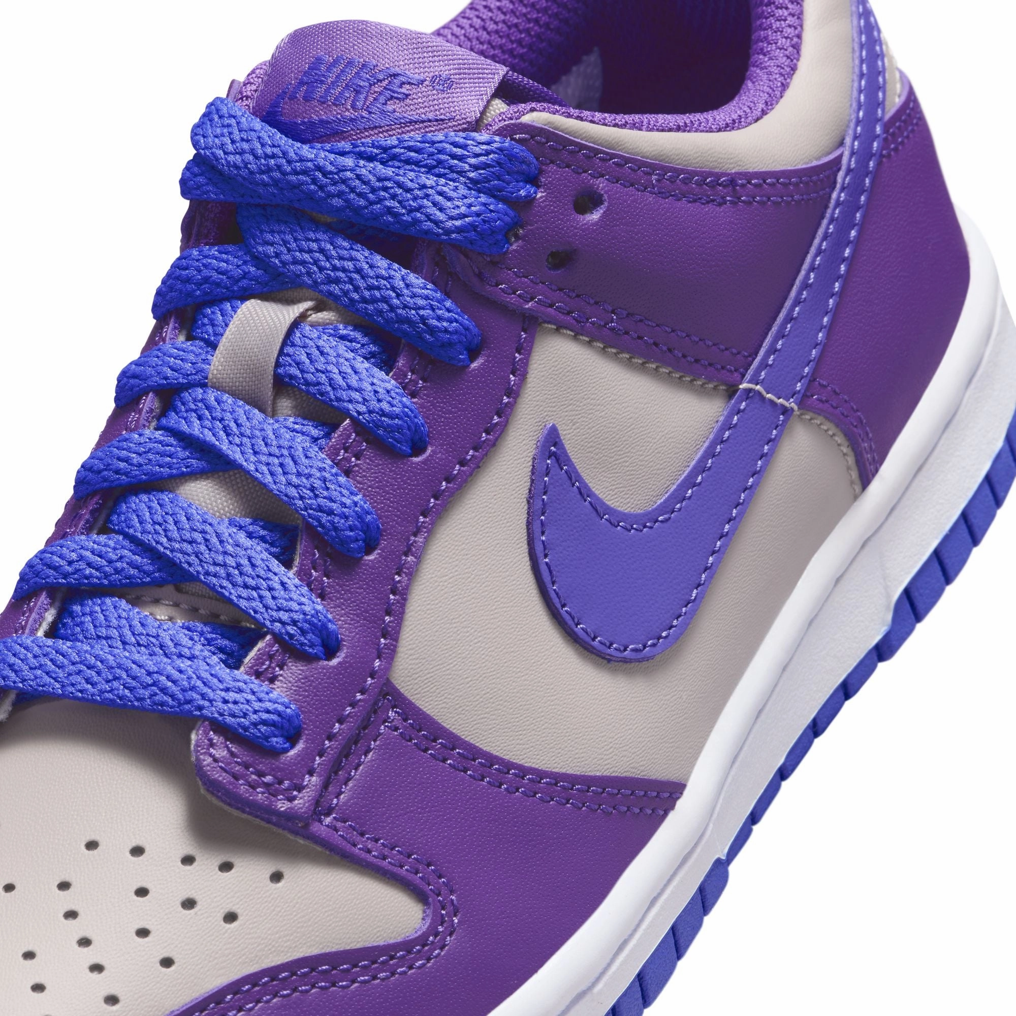 Friday Deals Sneakers Boys'/Girls' Nike Youth Dunk Low