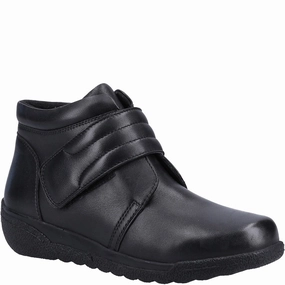 Ultra Terrain Low Hiking Shoe Fleet & Foster Shetland Boots