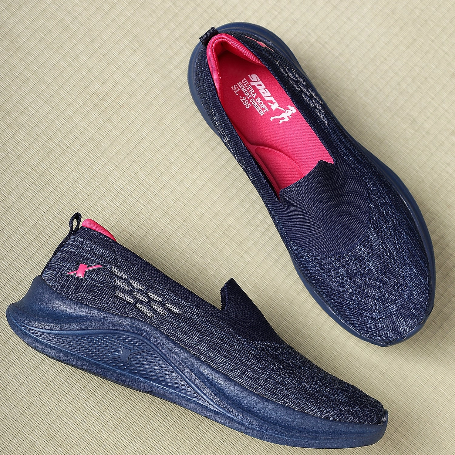 Sizing Up Climbing Shoes Athleisure Shoes for Women SL 295