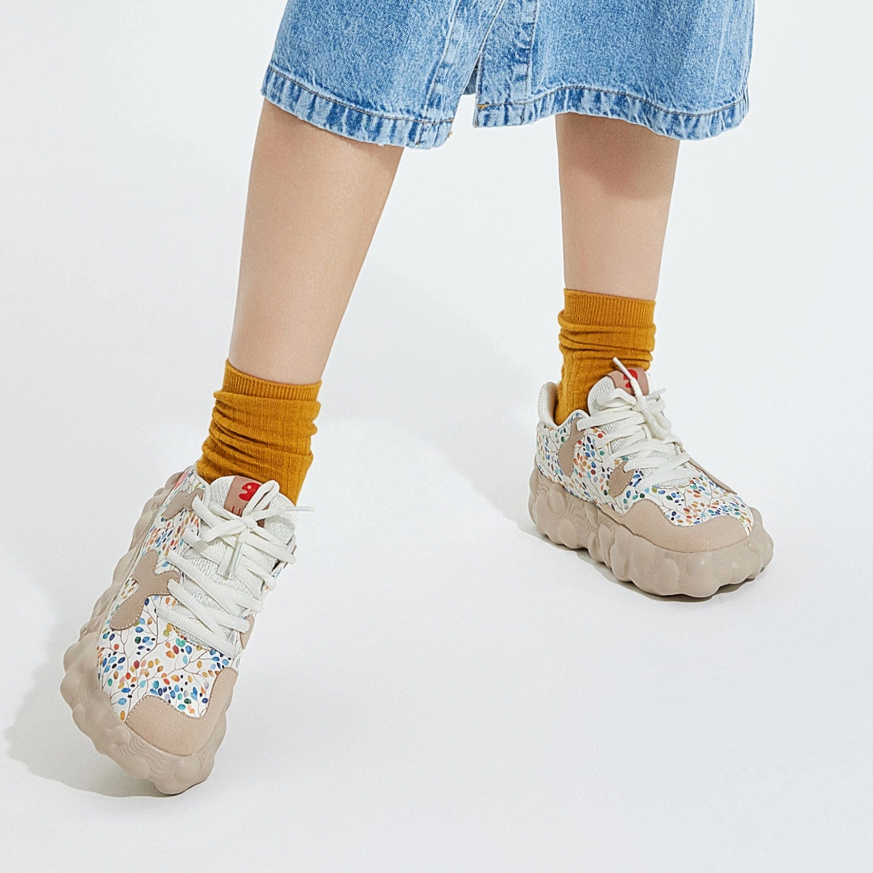 Ready To Burst Figueras I Women Climber Climbing Shoes Stock Photo