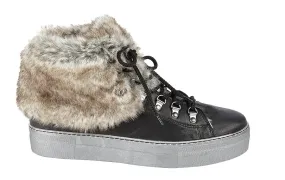 Don Rabbithole Brogue Chelsea Boots Women