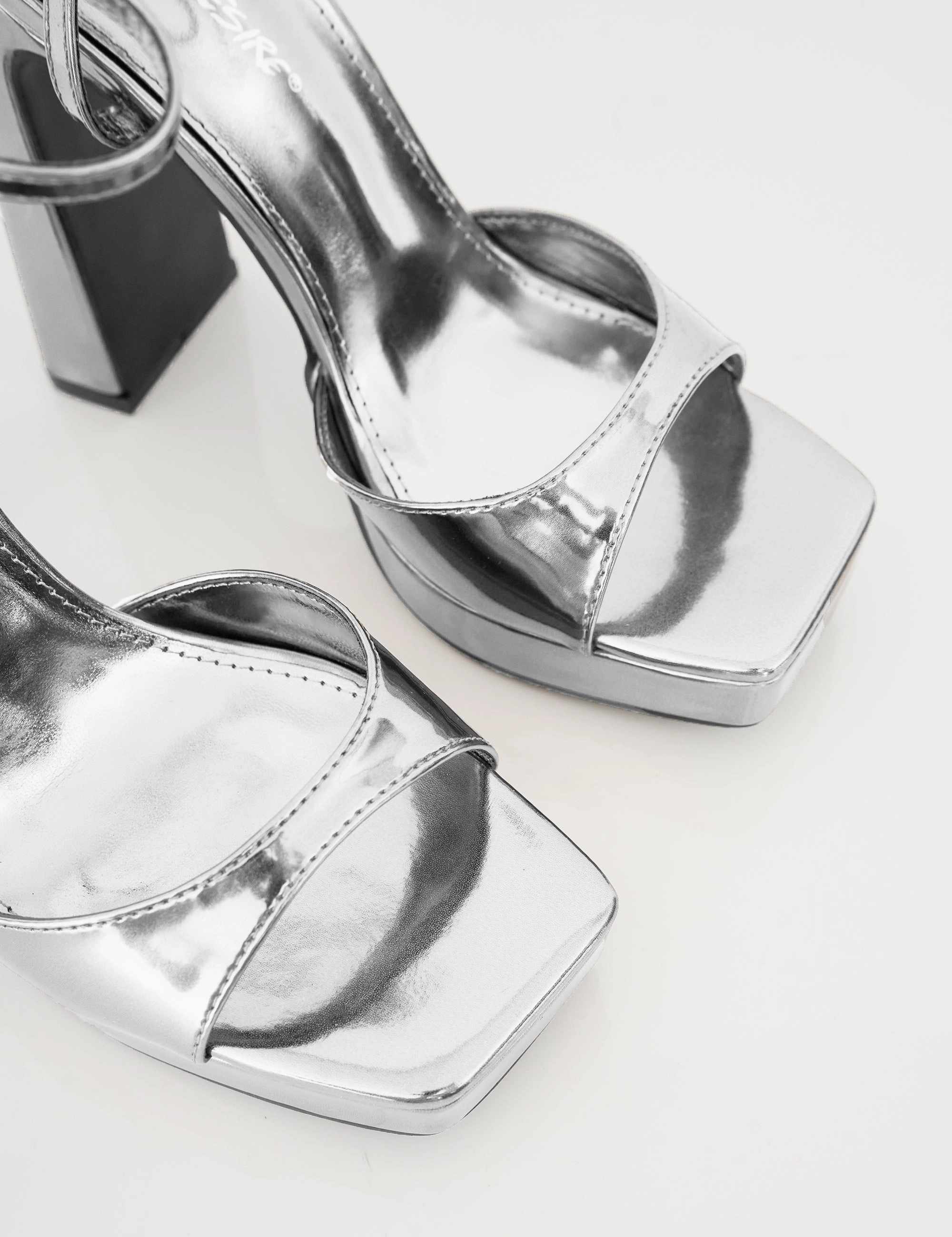 Resist Silver Mirror Peep Toe Barely There Platform Heels Insoles For High Heels