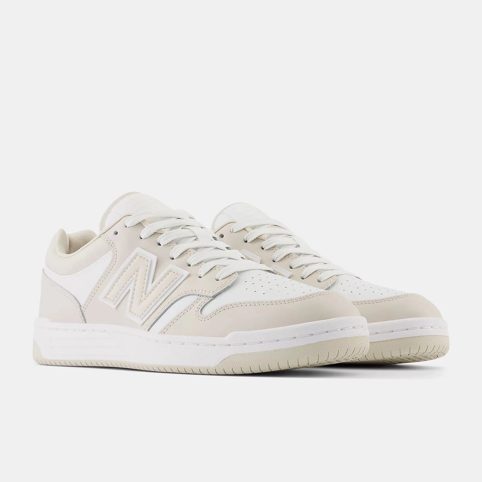 New Balance 574 Gum Bottom New Balance 480 Court Grey/White