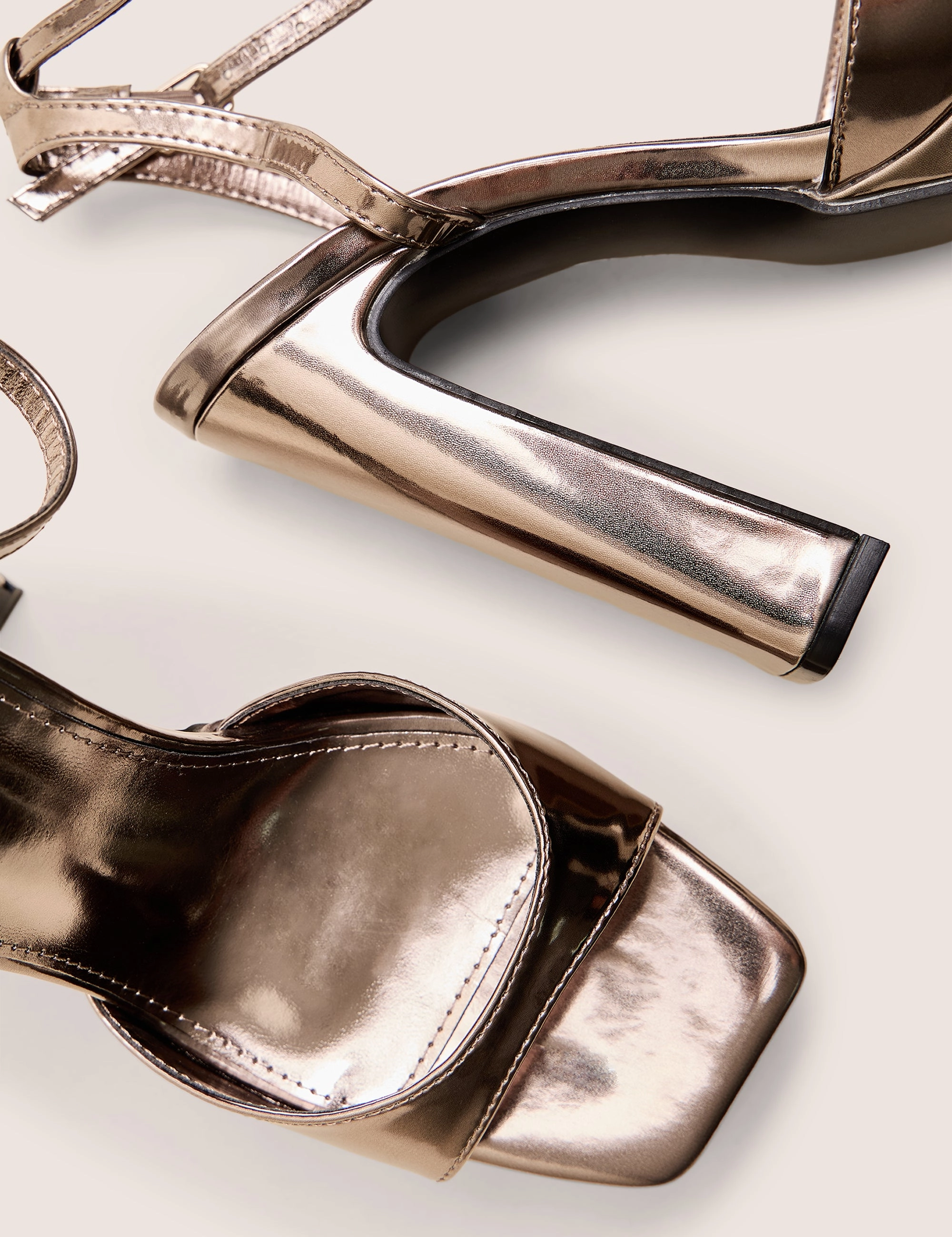 Resist Pewter Metallic Peep Toe Barley There Platform Heels High Heel Latina