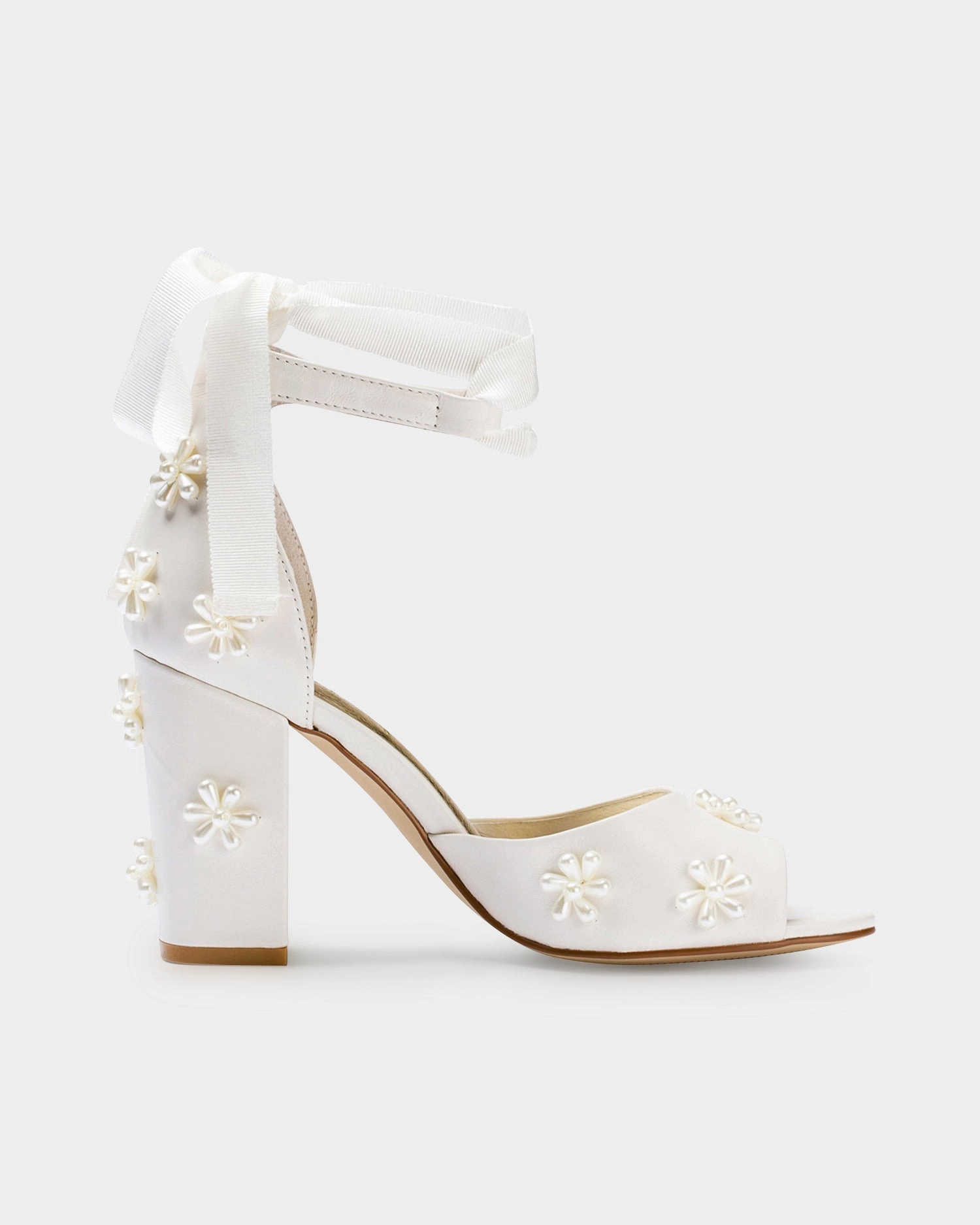 High Heel Chocolate Mold MELODY - IVORY LEATHER PEARL FLOWER BRIDAL SHOES