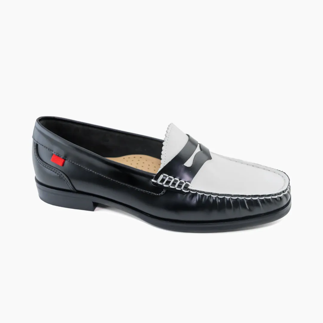East Village 2.0, Women Brooks Loafers