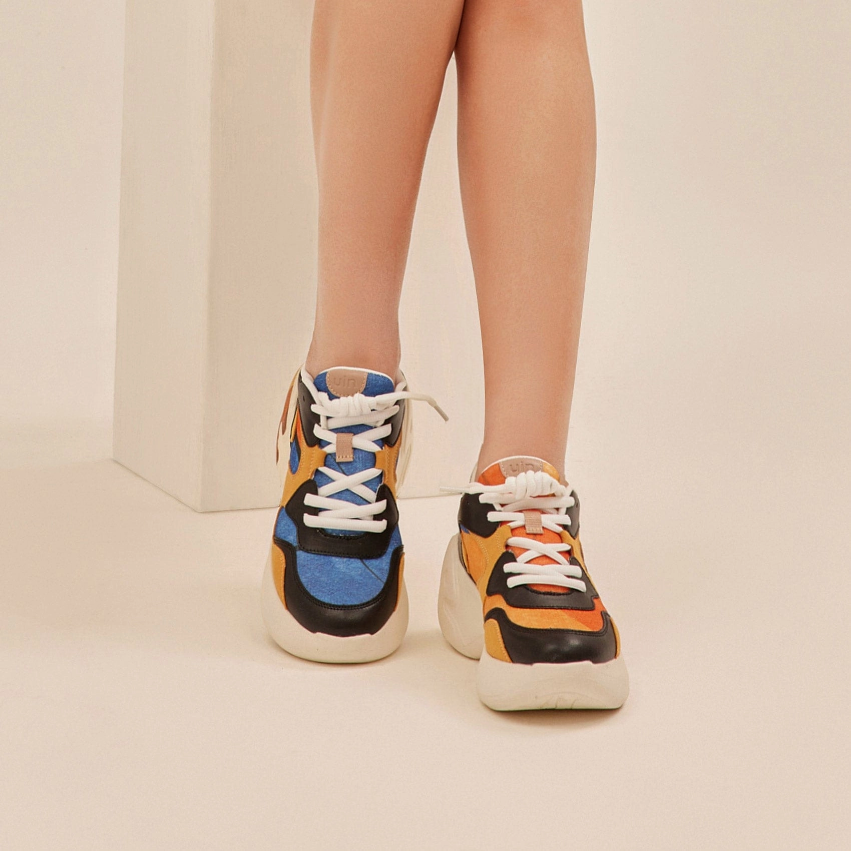 Street Glimpse Zaragoza I Women Joe Brown Climbing Shoes