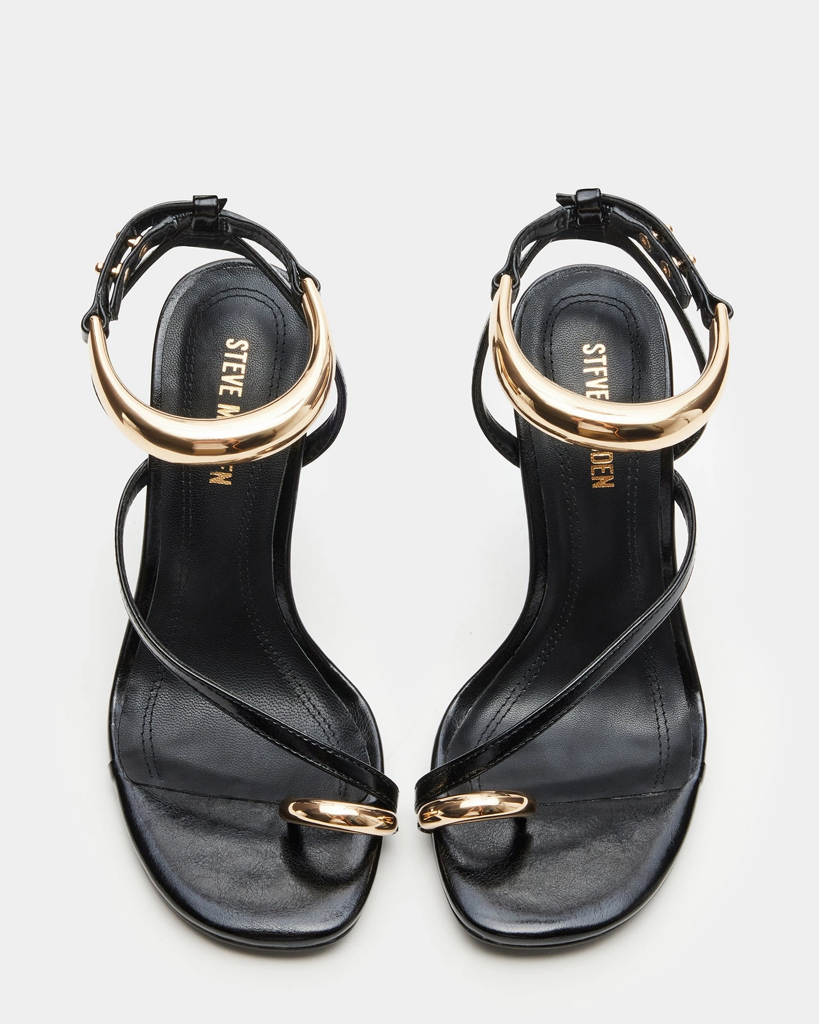 TIA BLACK Who Wear High Heels