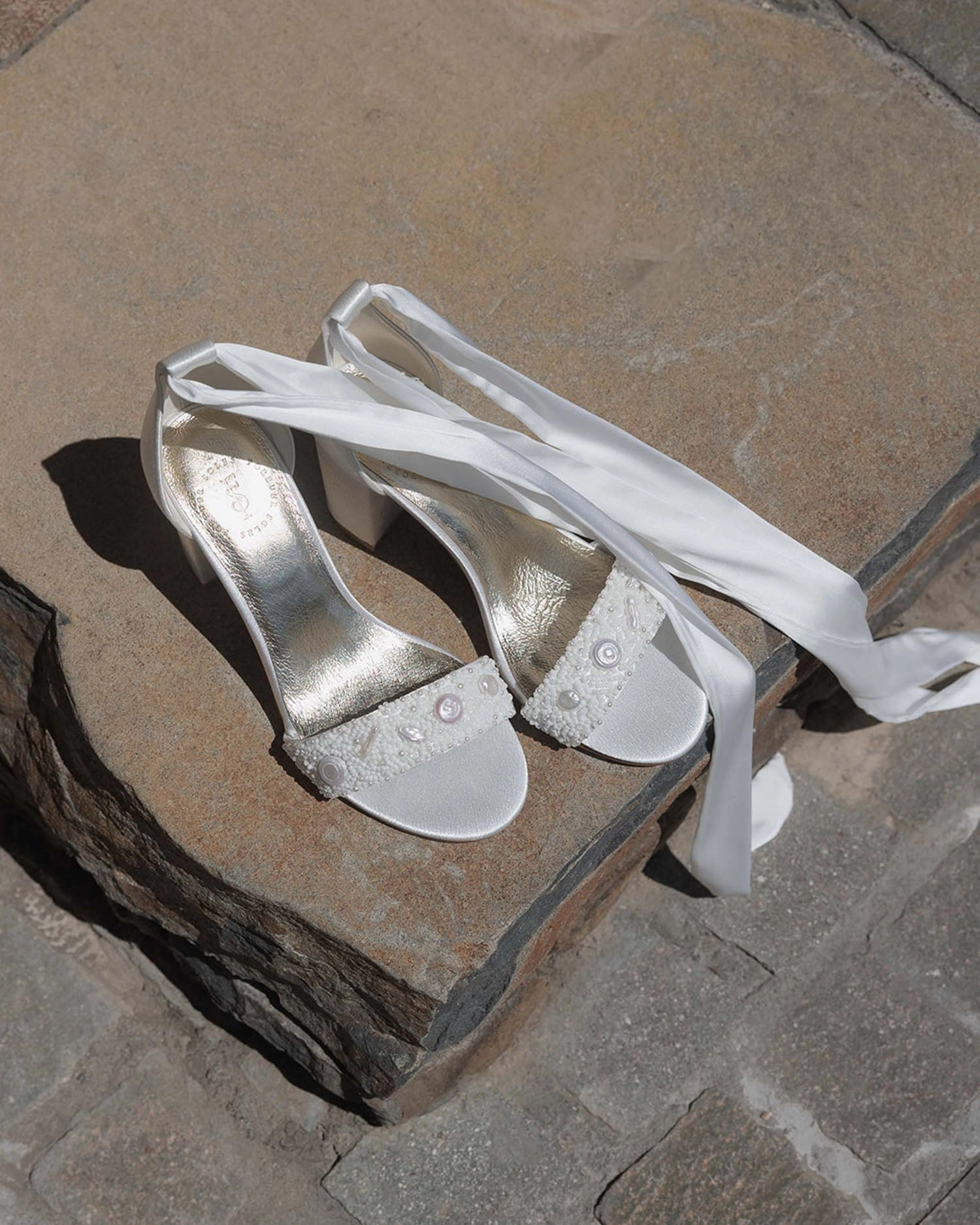TIMELESS - WHITE PEARL BEADED BRIDAL SHOES 6CM HEEL Oscar De La Hoya High Heels