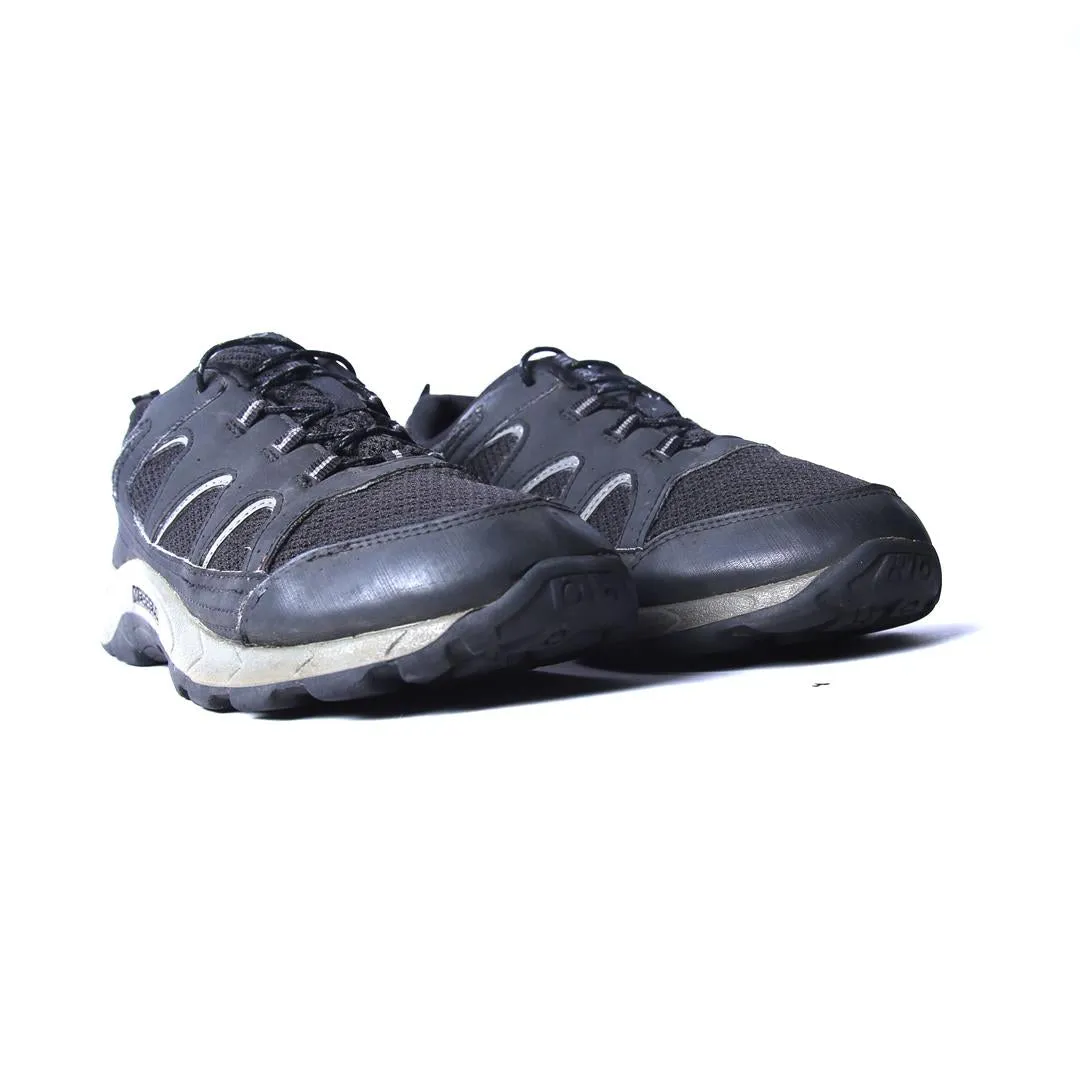 MERRELL OAKCREEK LOW Highland Creek Hiking Shoes