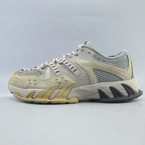 LI-NING . Best Snow Hiking Shoes